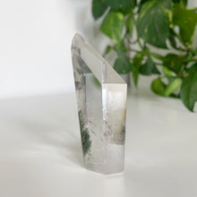 Load image into Gallery viewer, GREEN PHANTOM QUARTZ POINT FROM BRAZIL | 2.8 x 7.5cm | 90grams