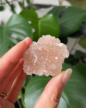 Load image into Gallery viewer, PINK SAMADHI HIMALAYAN QUARTZ CLUSTER | 4.2cm | 42grams