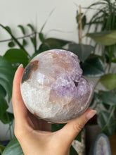 Load image into Gallery viewer, LILAC AMETHYST SPHERE FROM  URUGUAY | 799g | 8.8cm
