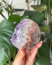 Load image into Gallery viewer, DEEP AMETHYST SPHERE FROM URUGUAY | 967g | 9.4cm
