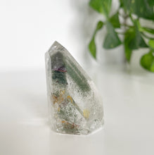 Load image into Gallery viewer, GREEN PHANTOM QUARTZ POINT FROM BRAZIL | 3 x 4.9cm | 58grams
