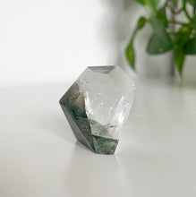Load image into Gallery viewer, GREEN PHANTOM WITH QUARTZ FREEFORM FROM BRAZIL | 3.3 x 3.5cm | 30grams
