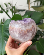 Load image into Gallery viewer, DEEP AMETHYST SPHERE FROM URUGUAY | 967g | 9.4cm
