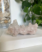 Load image into Gallery viewer, SACRED PINK LEMURIAN QUARTZ CLUSTER FROM COLOMBIA | 3.8 x 8cm | 67grams
