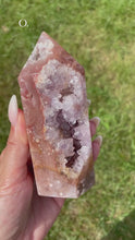 Load and play video in Gallery viewer, HIGH QUALITY PINK AMETHYST POINT WITH AMETHYST DRUZY | 4.5 x 11.5CM | 326 grams
